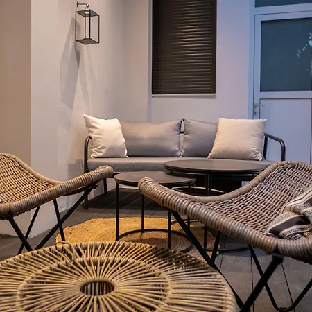 The H Experience Boutique Apartments Athens - Free Parking And Fiber Internet-2